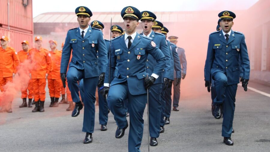Pesquisadores Militares Chineses Usaram Claude da Anthropic para Desenvolver Armas e Espionagem