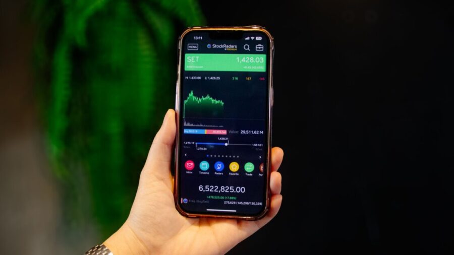 Engenheiro Transforma Cérebro de Mosca Simulado em Trader de Criptomoedas