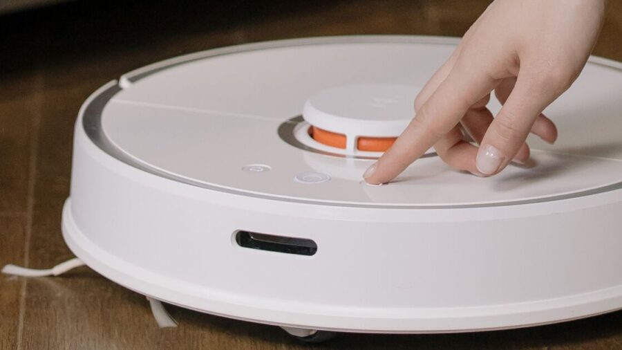 Xiaomi Lança Varal Inteligente Mijia 3 Max com Esterilização e Suporte para 80 Peças