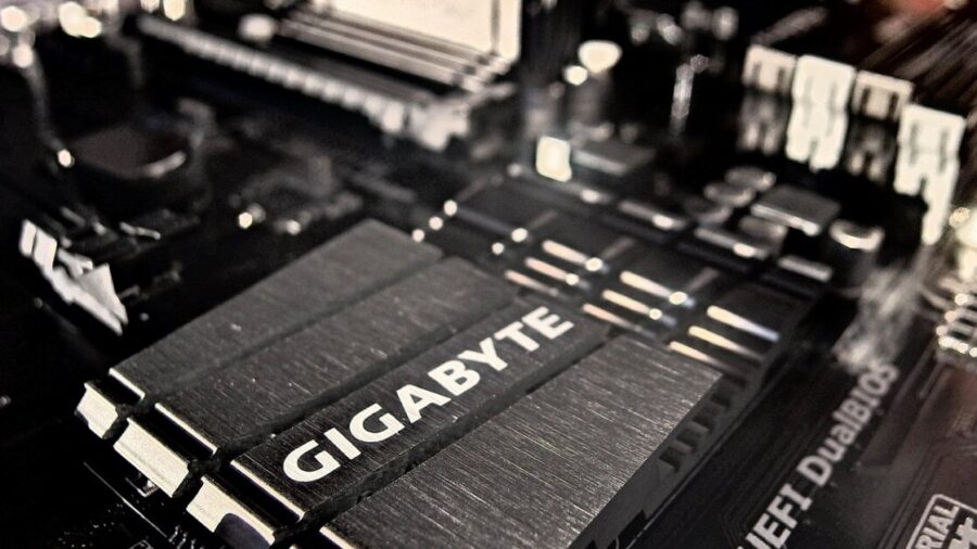Arm trabalha em TLBID para Linux melhorar CPUs